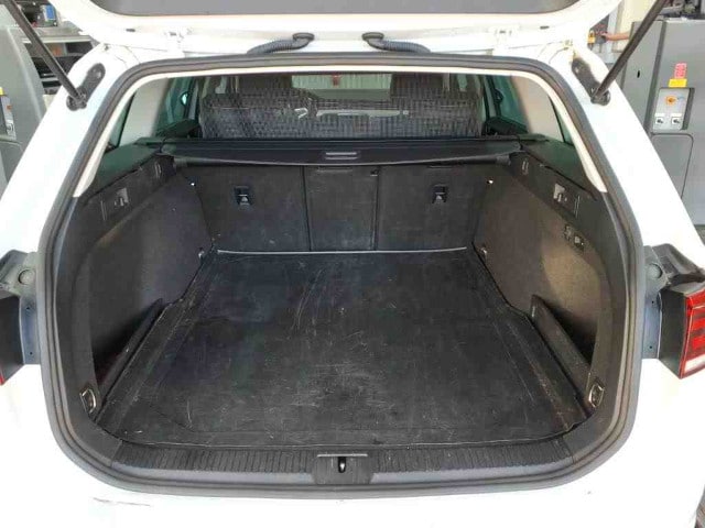 Volkswagen Passat 2.0 TDI Business DSG Variant