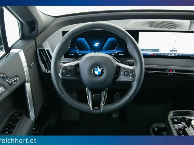 BMW iX xDrive45