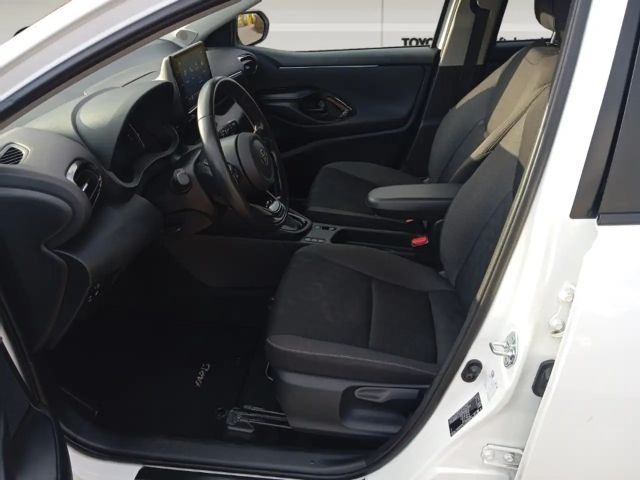 Toyota Yaris Hybride Team D