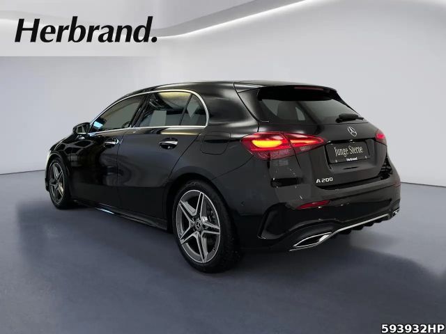 Mercedes-Benz A 200 AMG Line