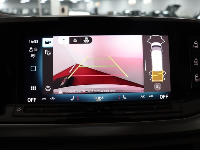 Volkswagen Multivan 2.0 TDI DSG Lang T7