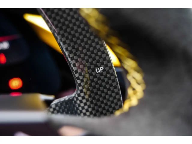 Ferrari SF90 Stradale