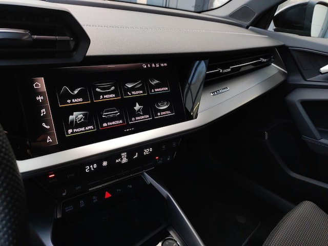 Audi S3 Quattro S-Tronic Sedan