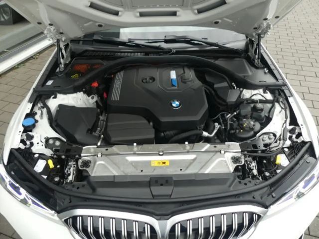 BMW 330 330e