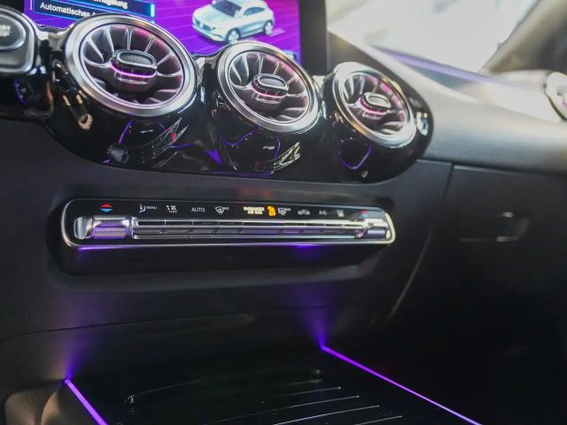 Mercedes-Benz EQA 300 4MATIC AMG Line