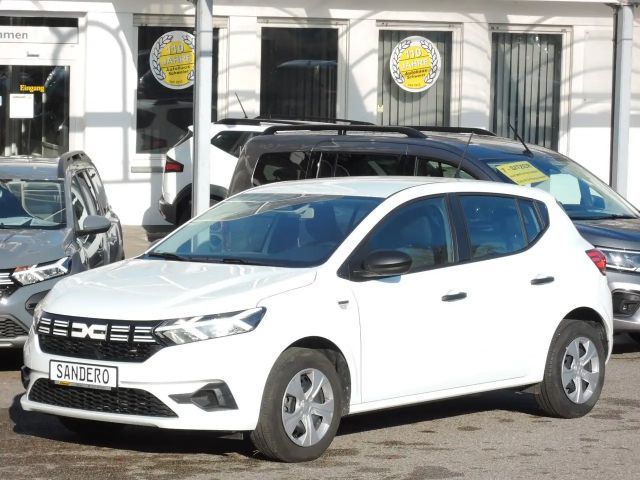 Dacia Sandero Essential