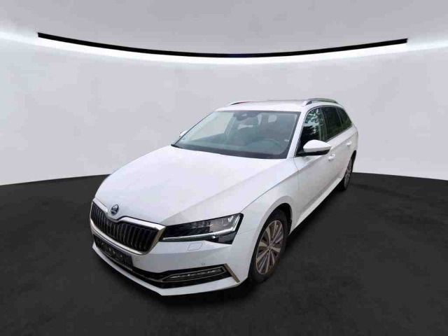 Skoda Superb Combi iV
