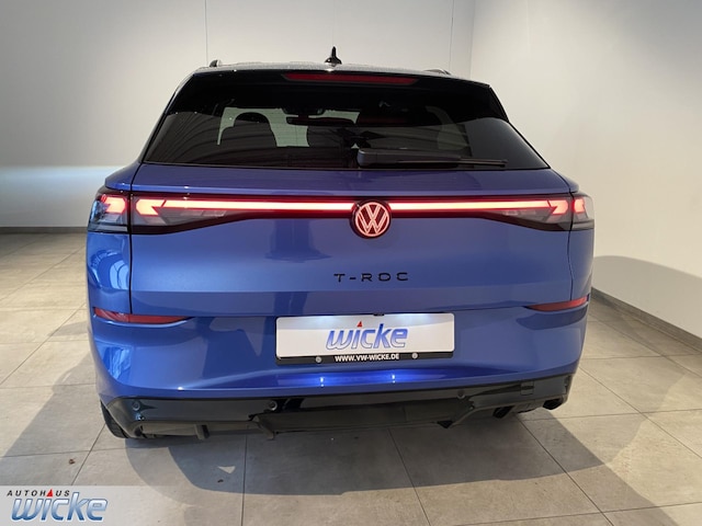 Volkswagen T-Roc 1.5 eTSI DSG R-Line