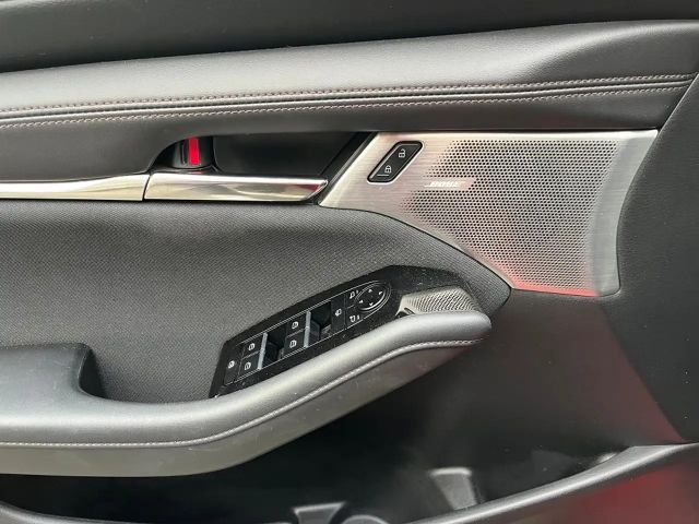 Mazda 3 Premium Selection SkyActiv