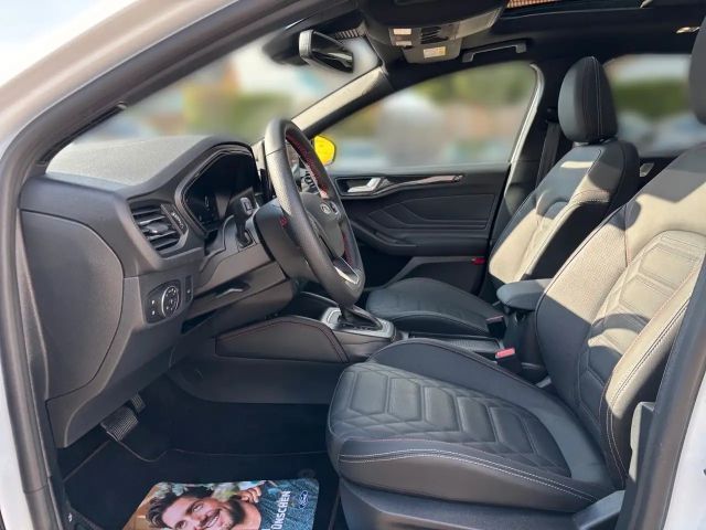 Ford Focus ST Line Wagon