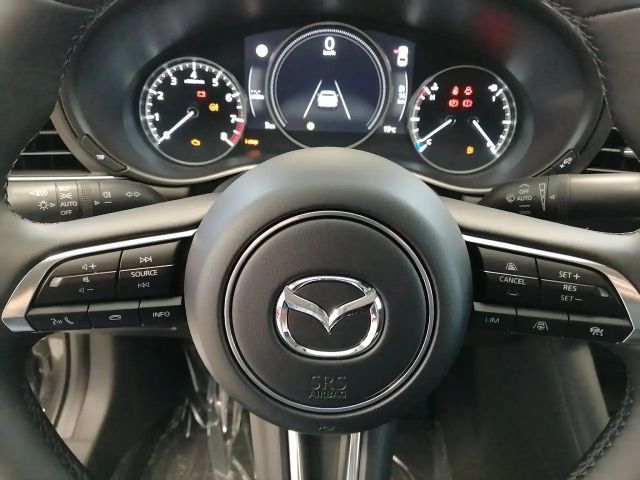 Mazda 3 Exclusive-line