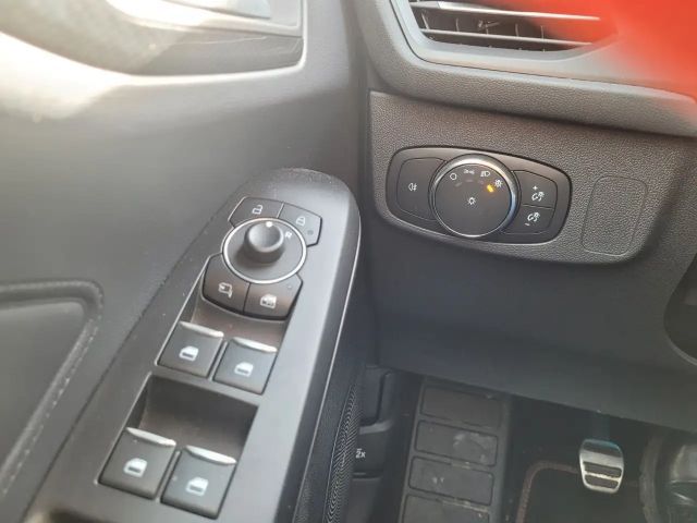 Ford Focus Limited ST Line