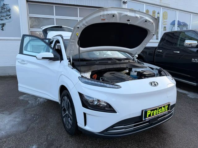 Hyundai Kona 39 kWh Electric