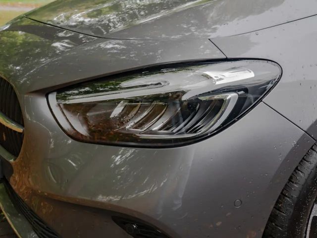 Mercedes-Benz B 180 Progressive