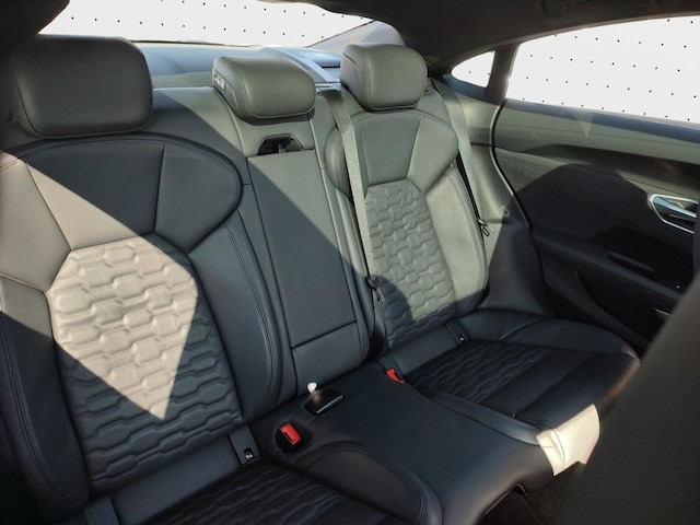 Audi RS e-tron GT Quattro