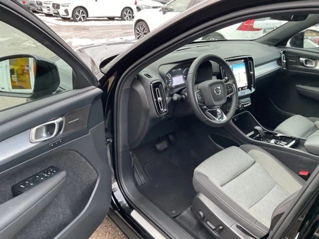 Volvo XC40 Dark Plus T5