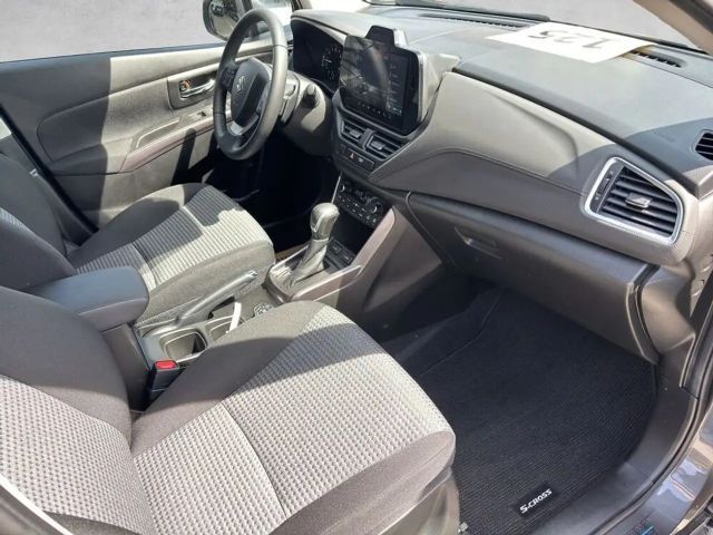 Suzuki S-Cross AllGrip Hybrid