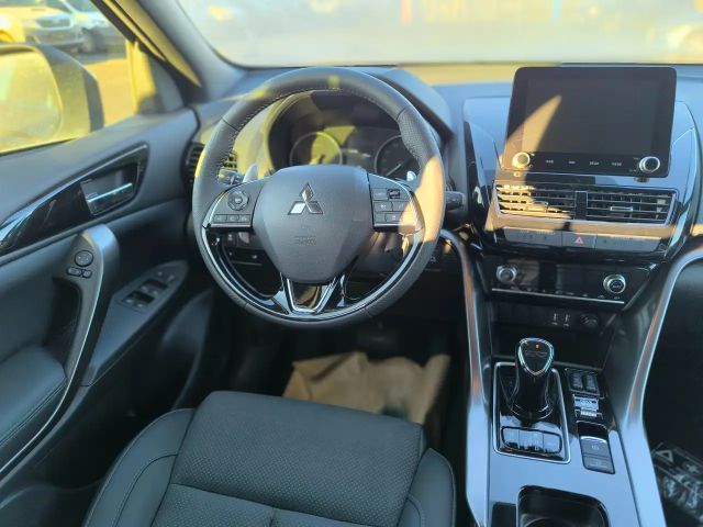 Mitsubishi Eclipse Cross 4WD CVT Intense PHEV