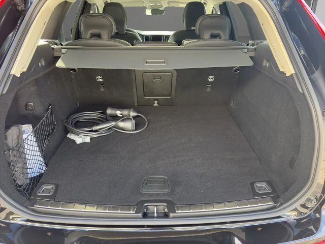 Volvo XC60 AWD Bright Plus Recharge