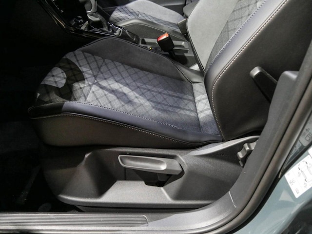 Volkswagen T-Roc 1.5 TSI DSG R-Line