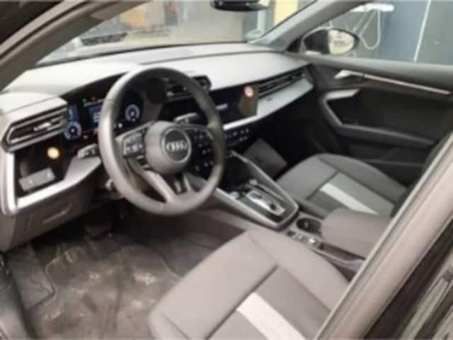 Audi A3 35 TFSI S-Tronic Sedan