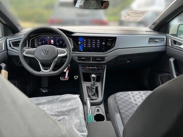 Volkswagen Polo DSG R-Line