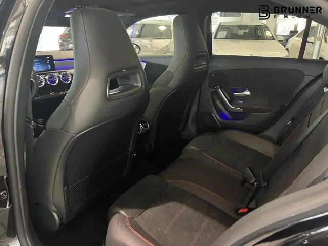 Mercedes-Benz A 250 4MATIC AMG Line