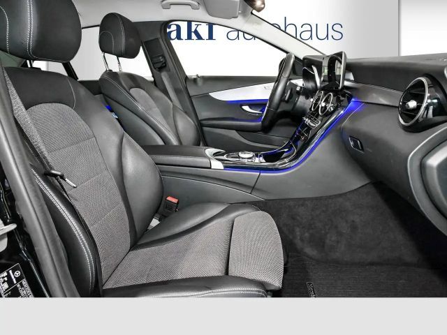 Mercedes-Benz C 300 AVANTGARDE Sedan