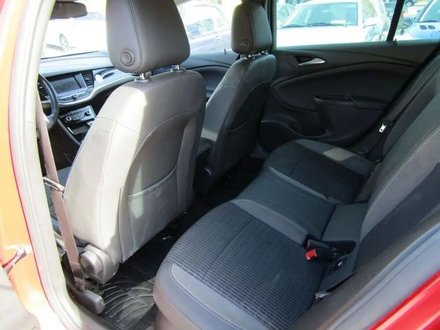 Opel Astra Design&Tech Start/Stop