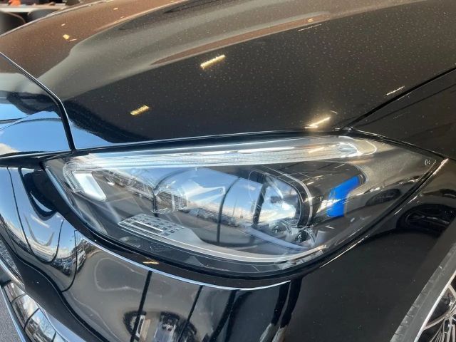 Mercedes-Benz C 180 AMG Line Sedan