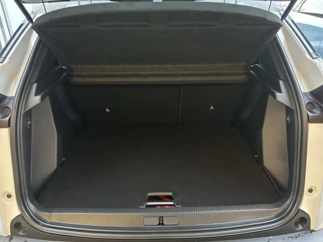 Peugeot E-2008 Allure Pack