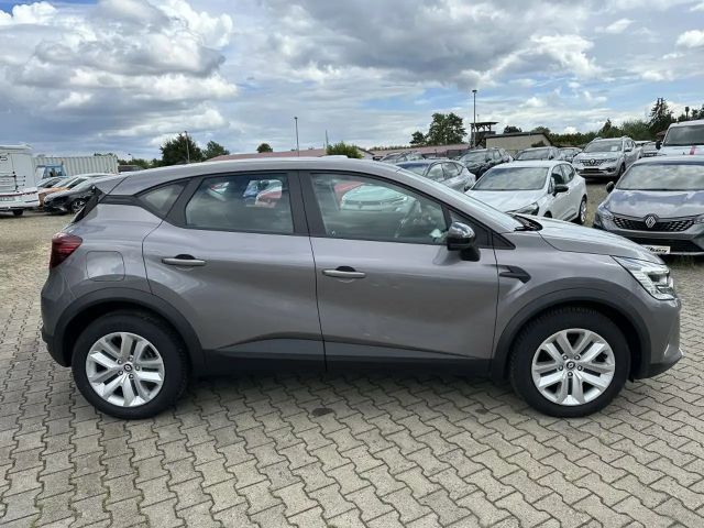 Renault Captur EDC Evolution Hybrid