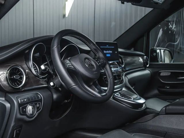 Mercedes-Benz V 300 4MATIC