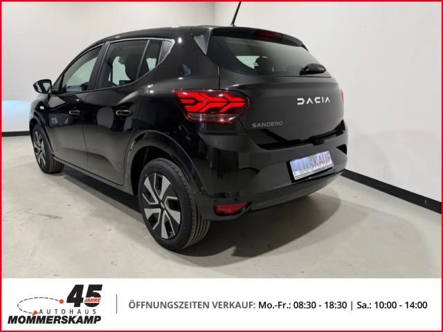 Dacia Sandero III Expression Automatik+Rückfahrkam.+Navi+Klimaau