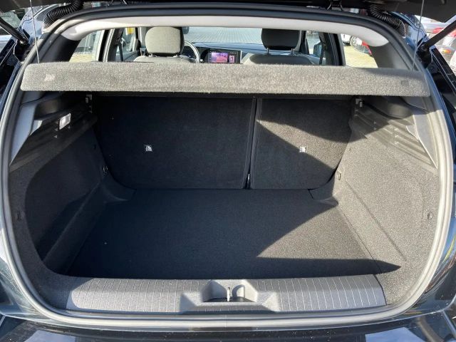 Opel Astra 1.2 Turbo Edition Turbo