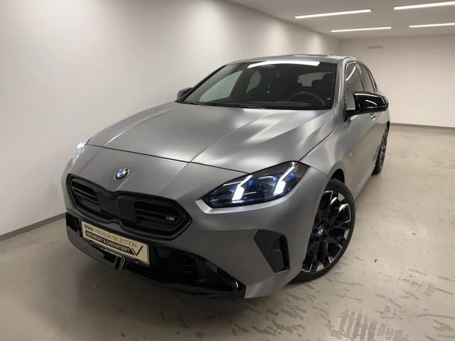 BMW 135 Sedan xDrive