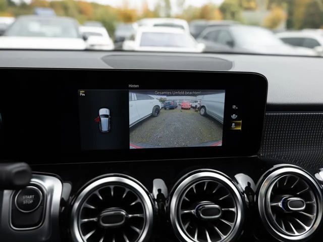 Mercedes-Benz EQB 300 4MATIC Progressive