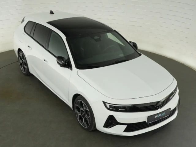 Opel Astra Sports Tourer Ultimate