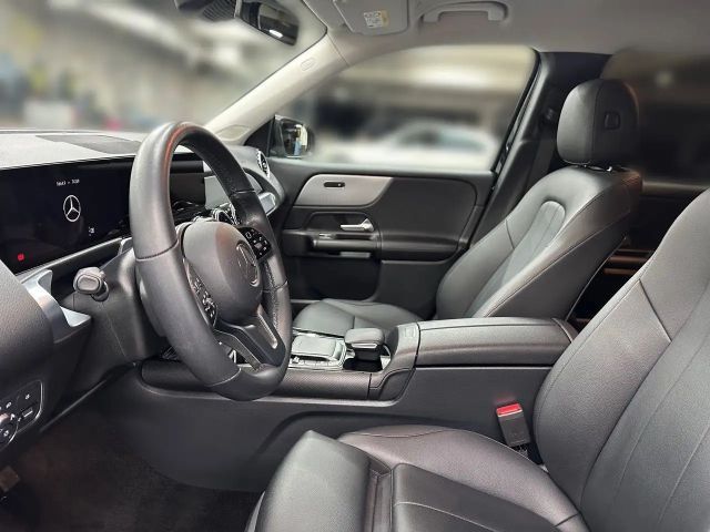 Mercedes-Benz GLB 200 4MATIC GLB 200 d
