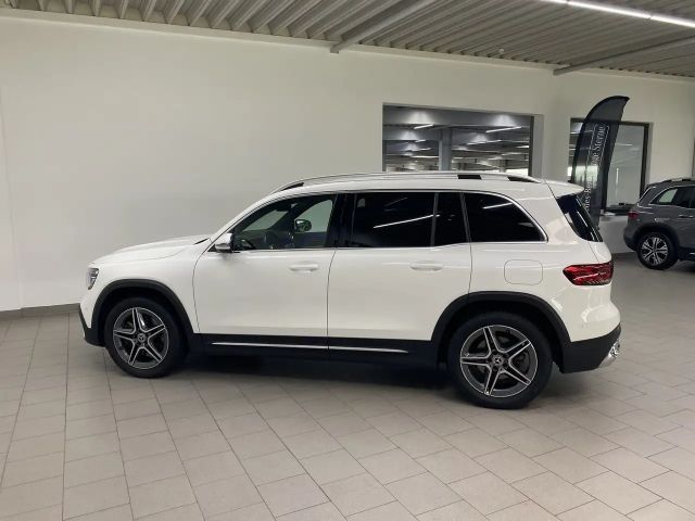 Mercedes-Benz GLB 250 4MATIC AMG Line