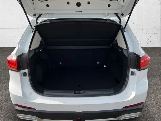 MG ZS Benzin+ Deluxe FWD 5tg.