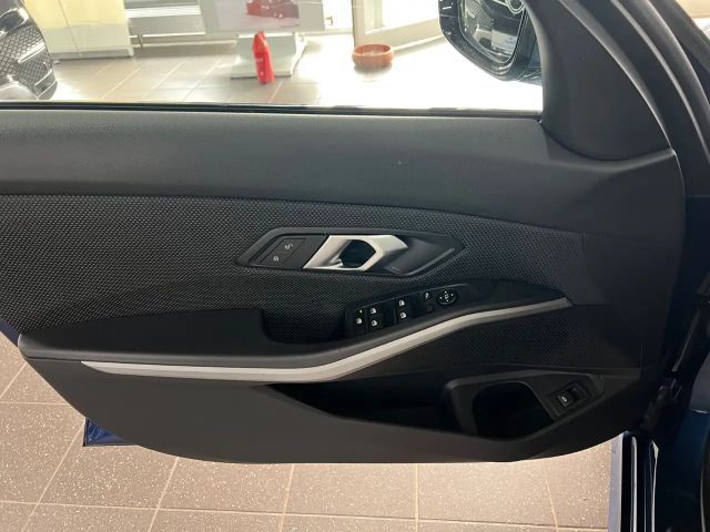 BMW 318 318d Touring