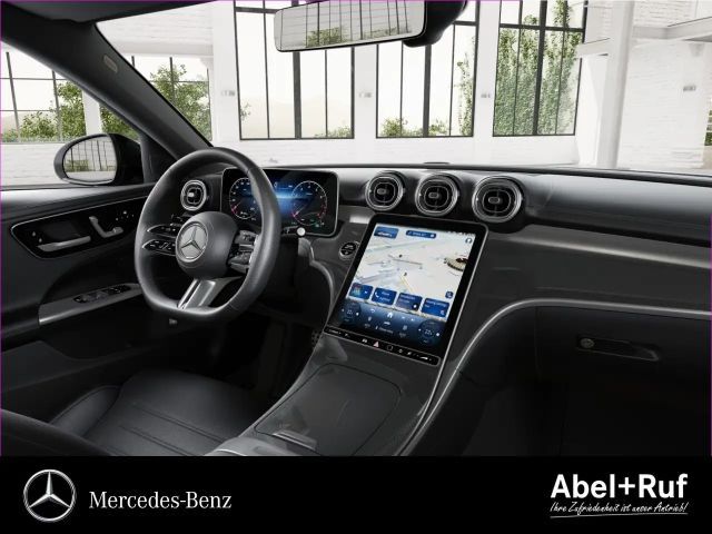 Mercedes-Benz C 200 AMG Line Sedan