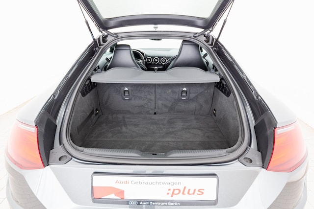 Audi TT RS Coupé Quattro S-Tronic