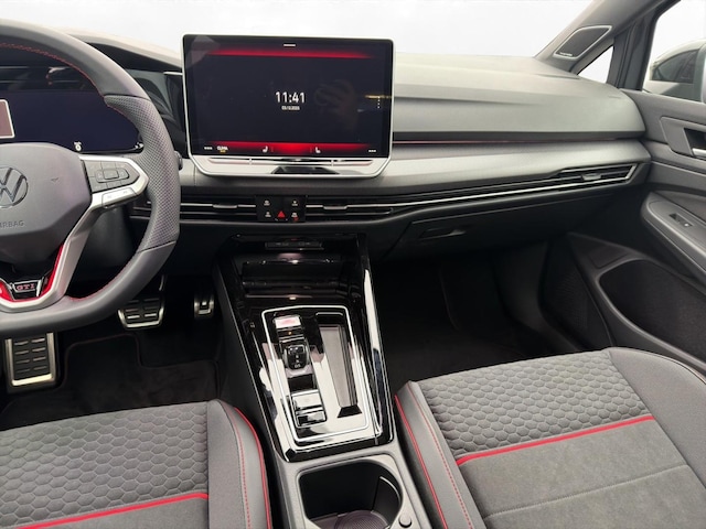 Volkswagen Golf 2.0 TSI DSG Golf VIII