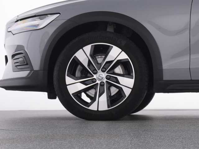 Volvo V60 Cross Country CC