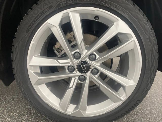 Audi A3 30 TFSI Sedan