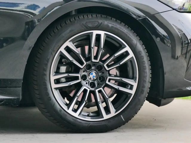 BMW 520 M-Sport Sedan