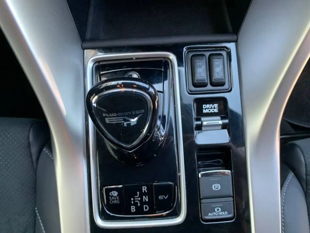 Mitsubishi Eclipse Cross 4WD PHEV