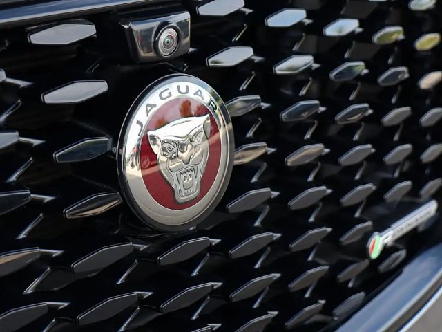 Jaguar F-Pace AWD P400e R-Dynamic S